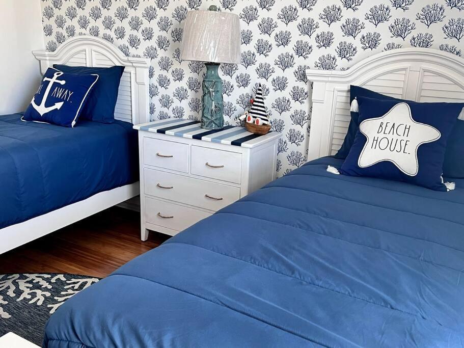Walk To The Beach-Sleeps 10 And Golfcart Myrtle Beach Bagian luar foto