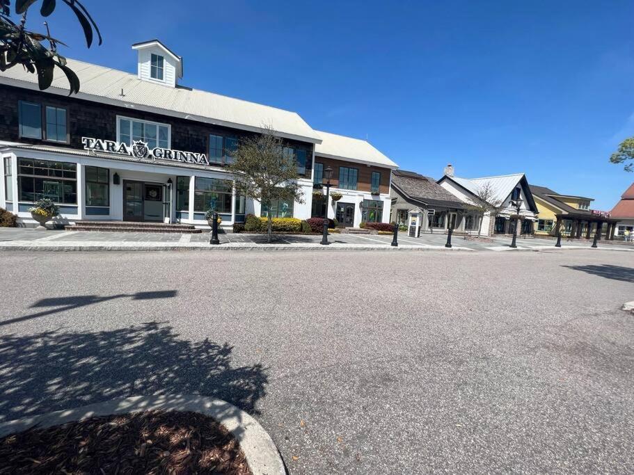 Walk To The Beach-Sleeps 10 And Golfcart Myrtle Beach Bagian luar foto